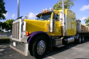 Flatbed Truck Insurance in St Louis, MO.